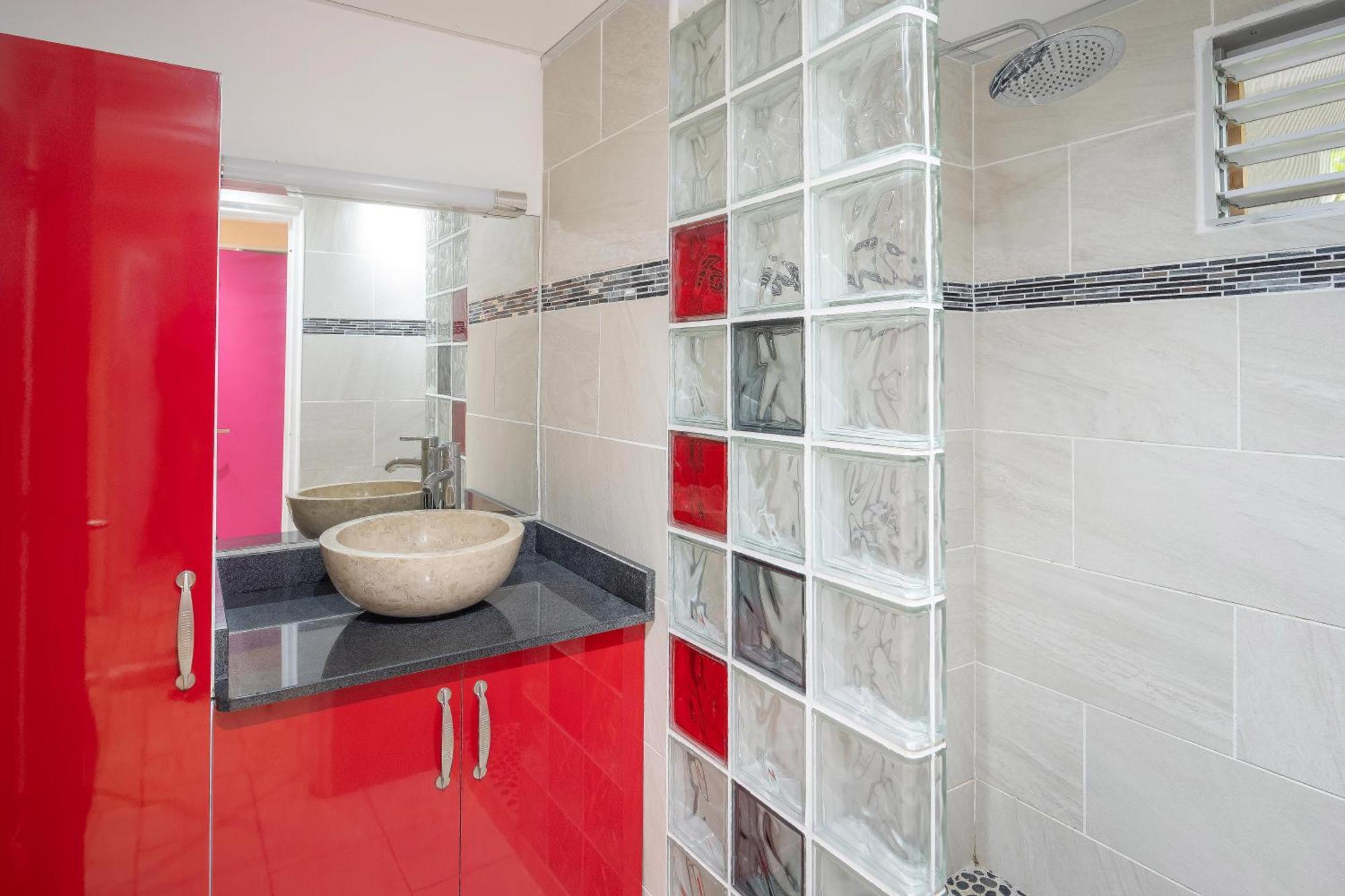 Appartement Bord De Mer Tres Fonctionnel , Sur La Plage & Vue Mer Exceptionnelle Le Gosier  Exteriér fotografie